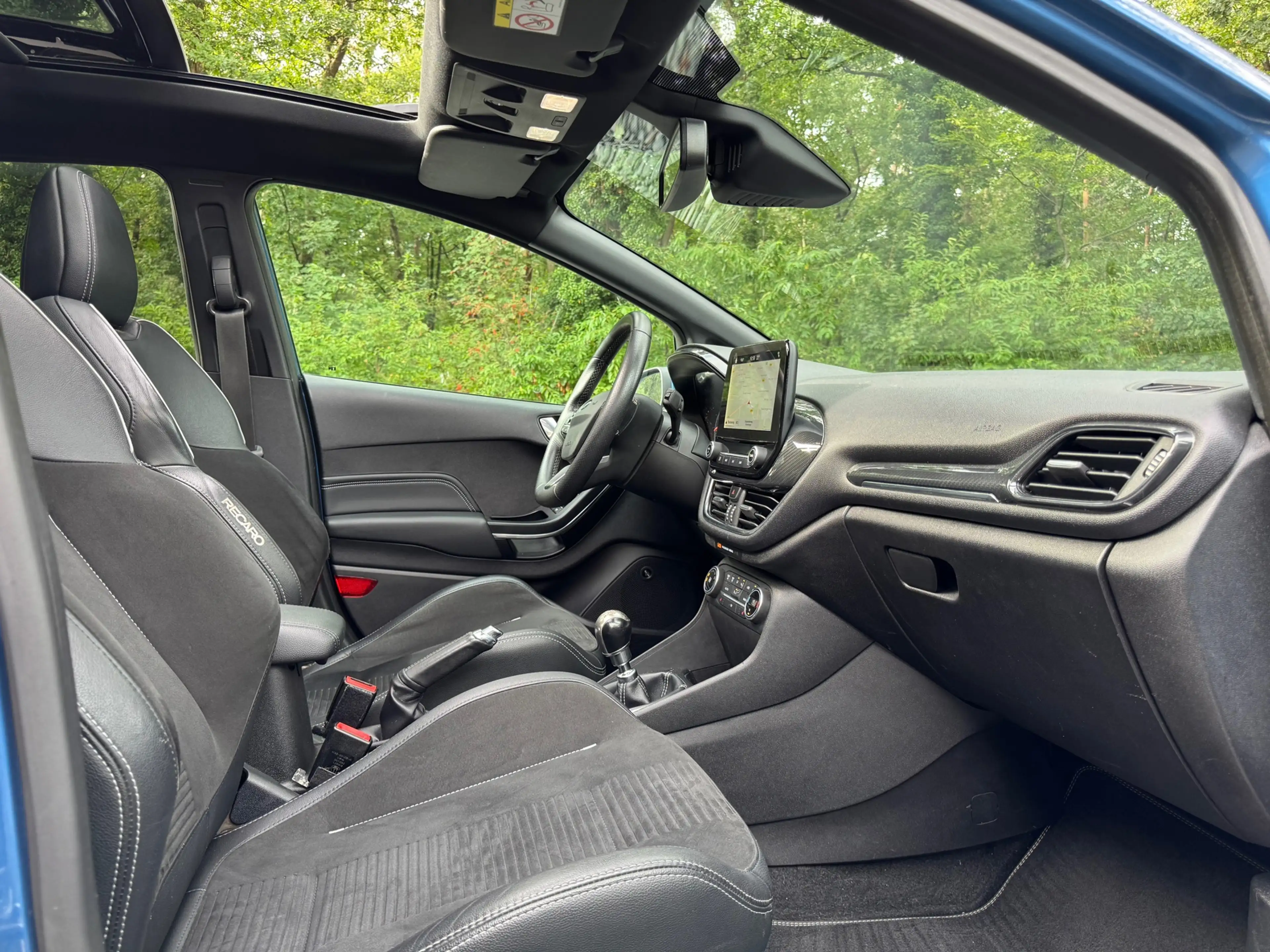 Ford Fiesta 1.5 200PK ST-3 PERF 1E EIGENAAR DEALEROH PANORAMAD — photo 12