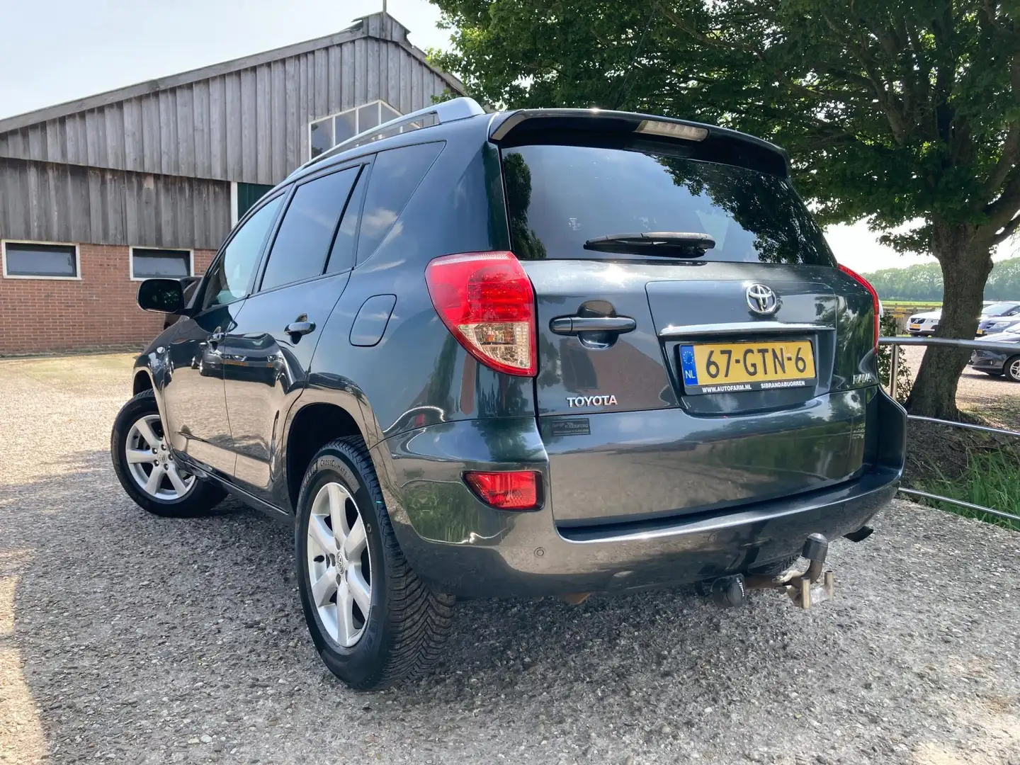 Toyota RAV 4 2.0 VVTi X-Style | 4x4 + Automaat + Clima + Cruise Gris - 2