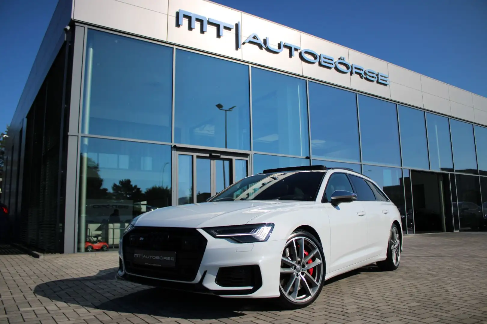 Audi S6 AVANT B&O 3D/LUFT/PANO./HUD/HD-MATRIX/21" Weiß - 1