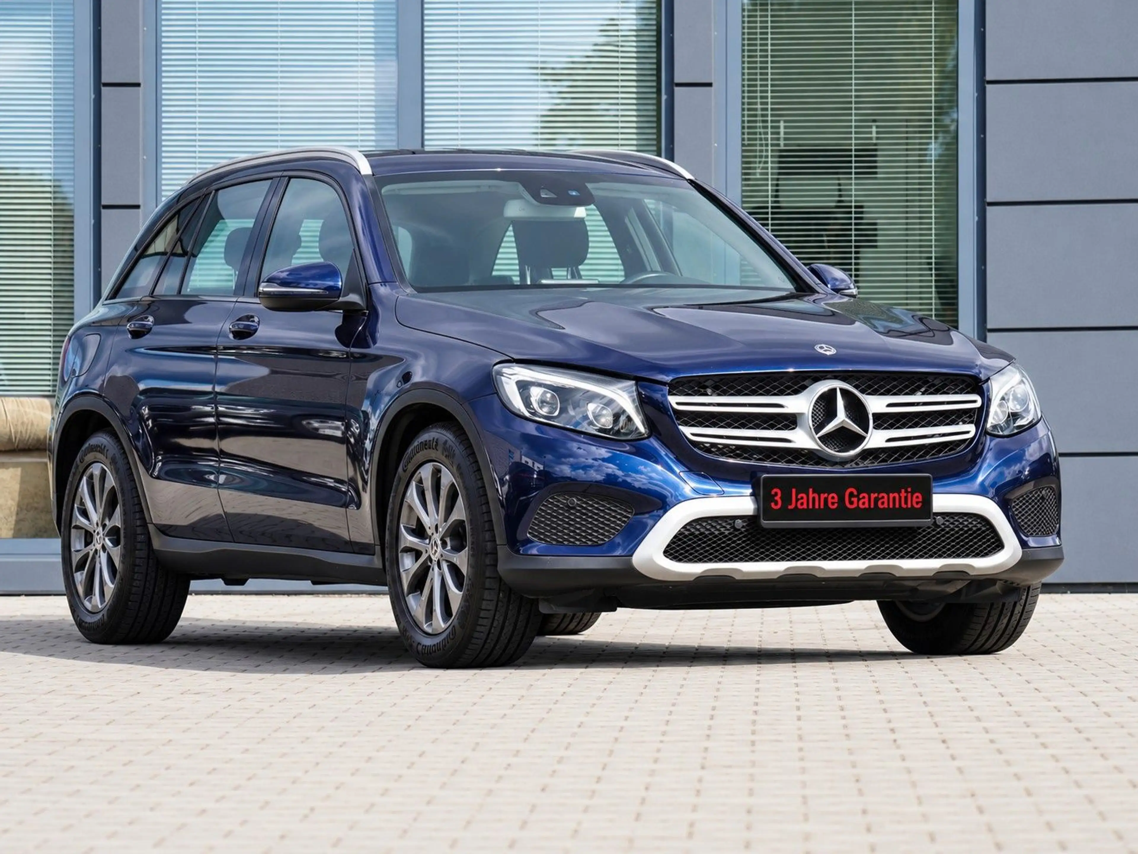 Mercedes-Benz GLC 220 d 4Matic MIT 3 JAHREN GARANTIE !!!