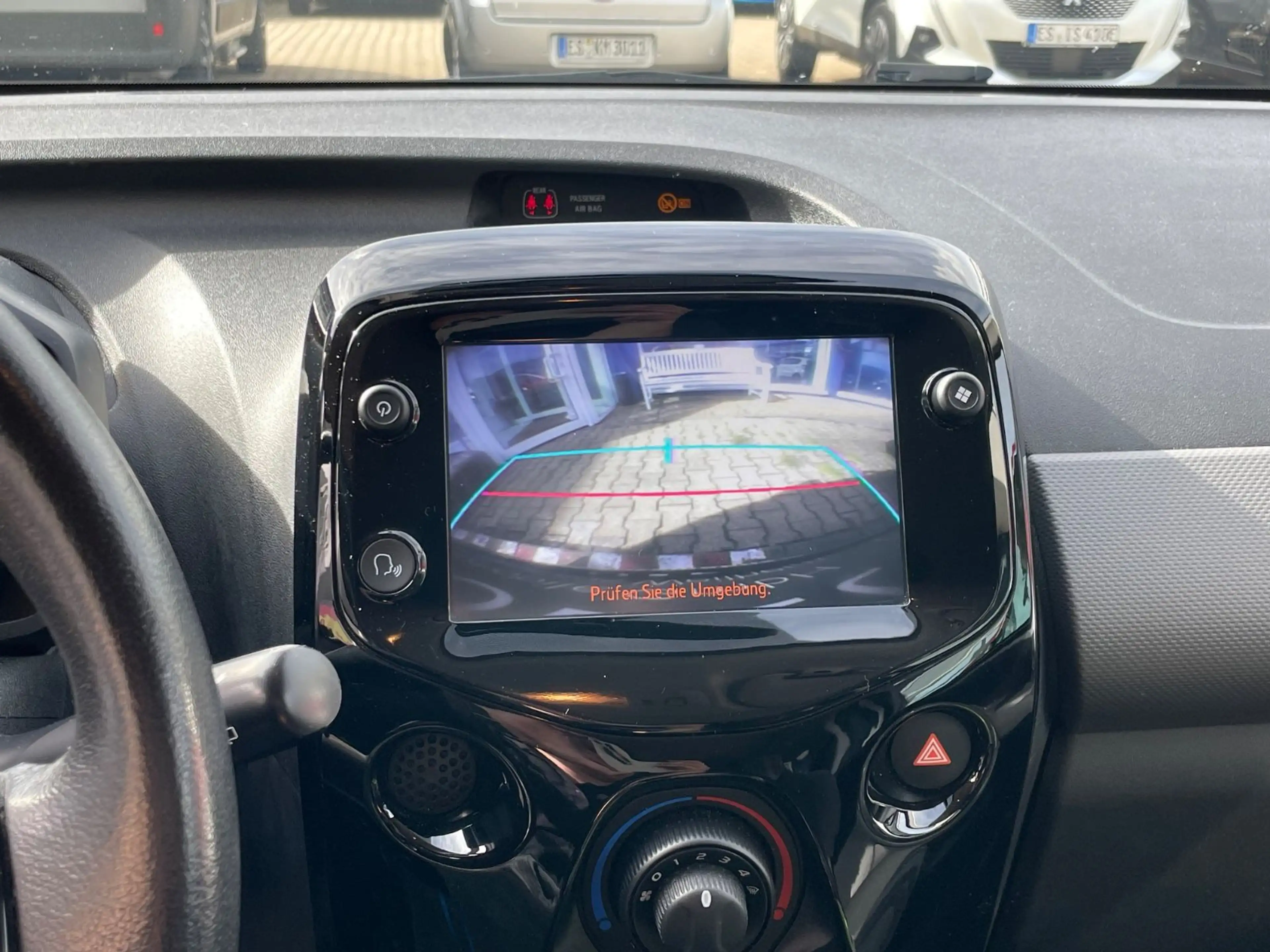 Peugeot 108 TOP Style Sitzheizung/Kamera — photo 12