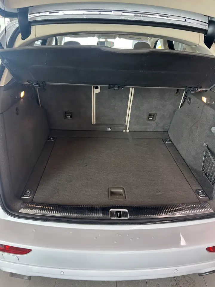 Audi Q5 снимка Audi Q5
