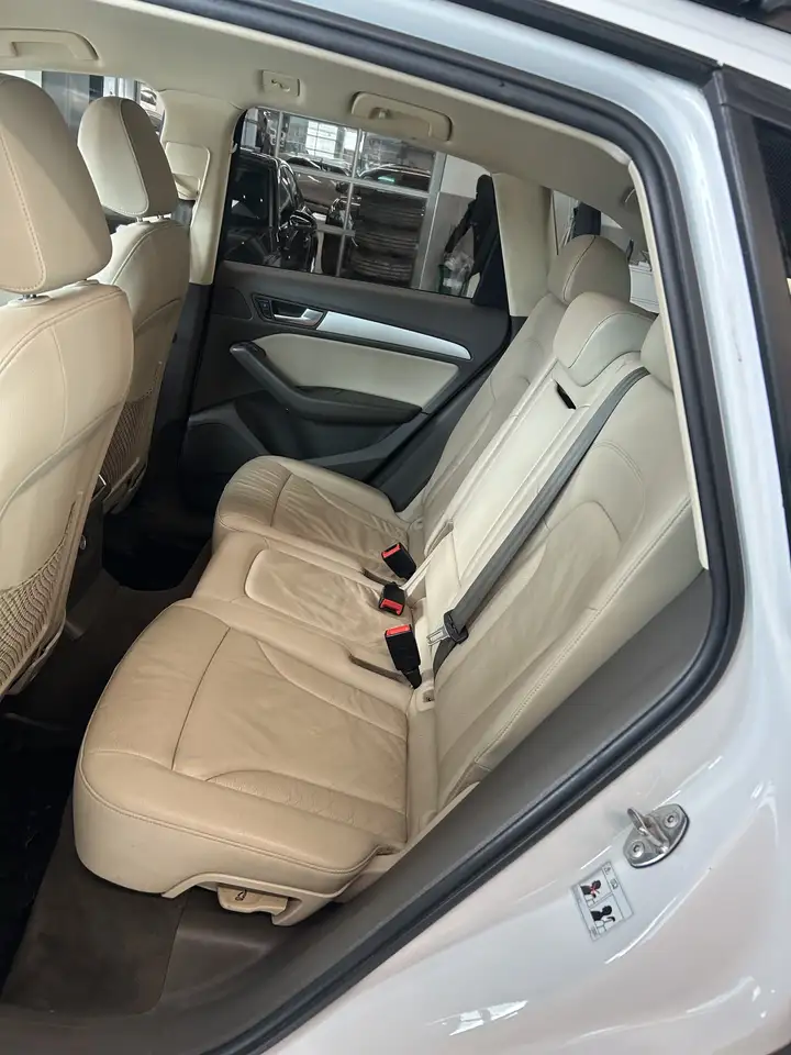 Audi Q5 снимка Audi Q5
