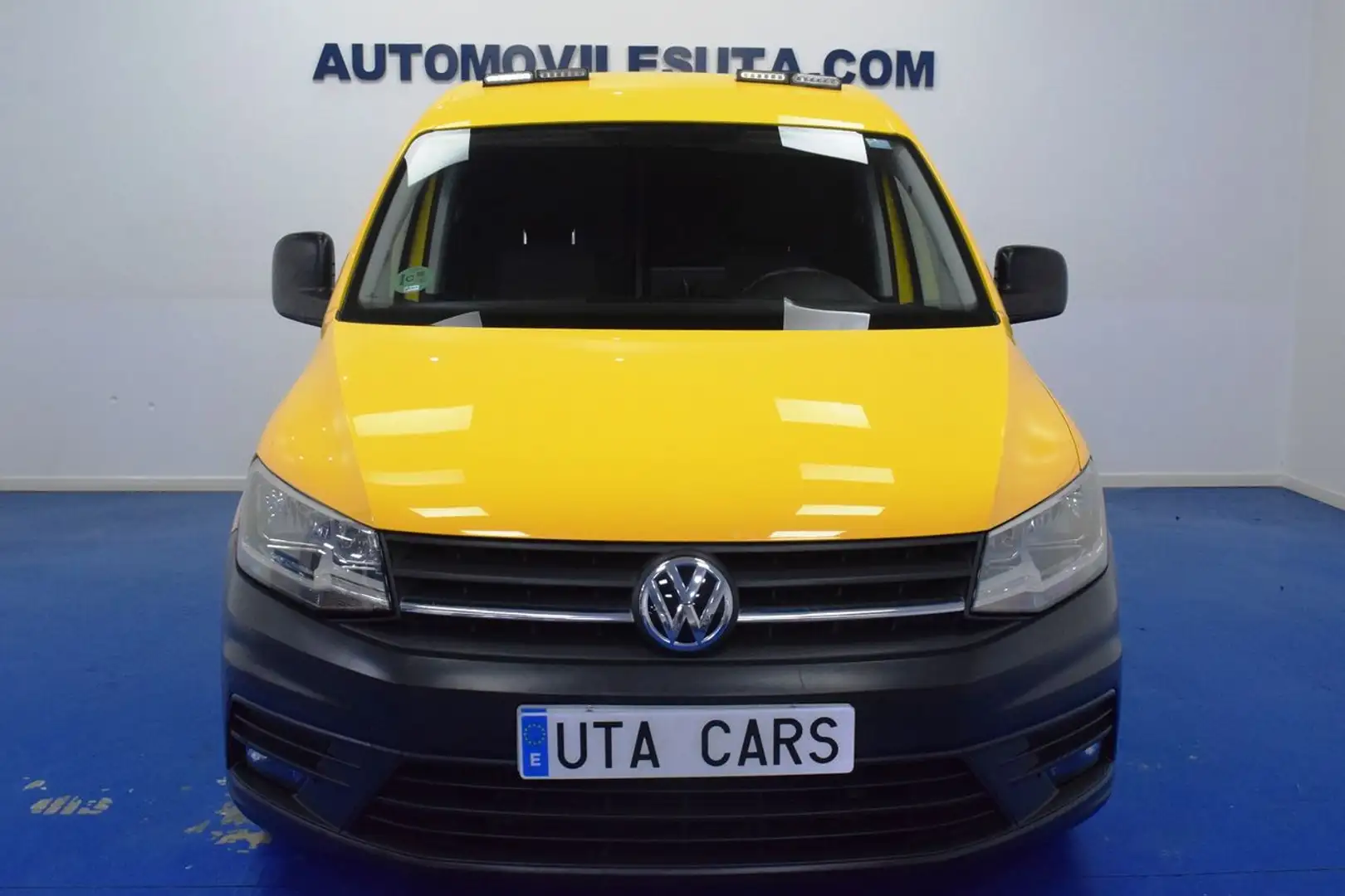 Volkswagen Caddy 2.0TDI Trendline DSG 75kW Giallo - 2