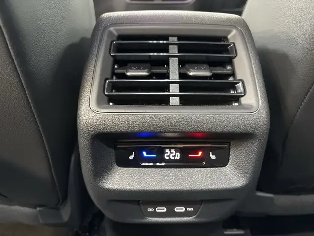 Volkswagen Tayron view 11