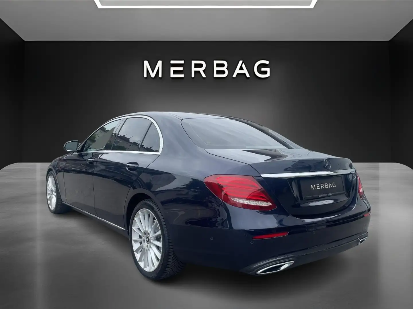 Mercedes-Benz E 400 d 4MATIC Limousine Blauw - 2