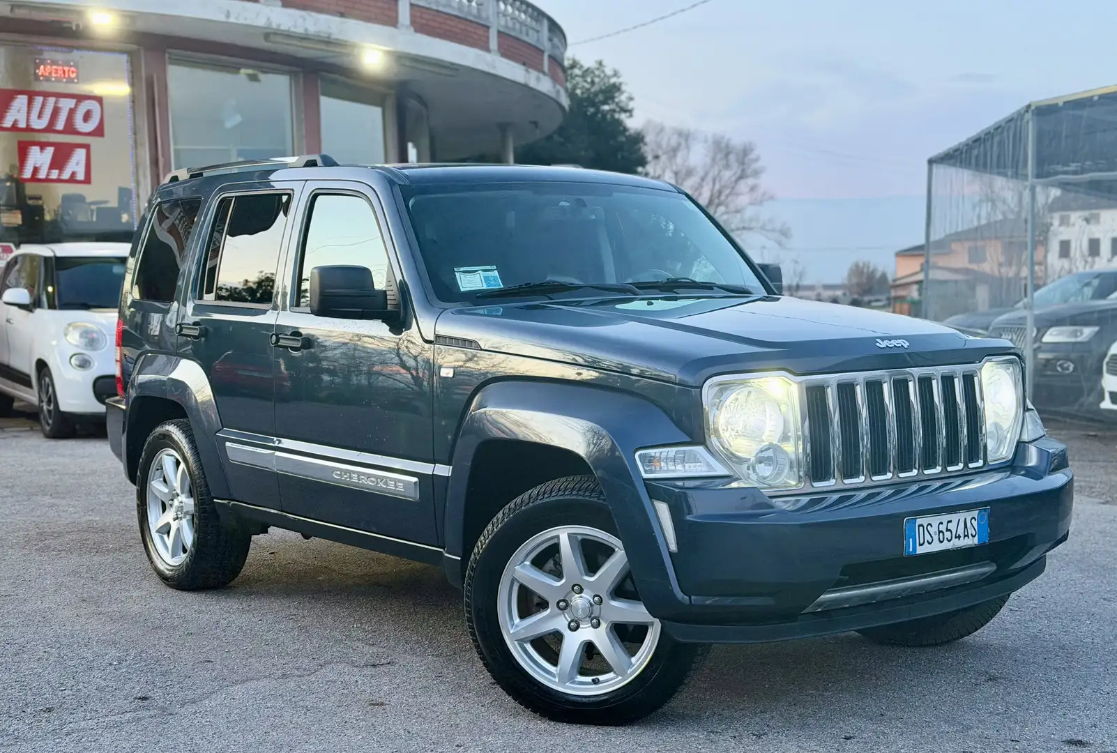 Jeep Cherokee 2.8 crd Limited auto dpf - 1