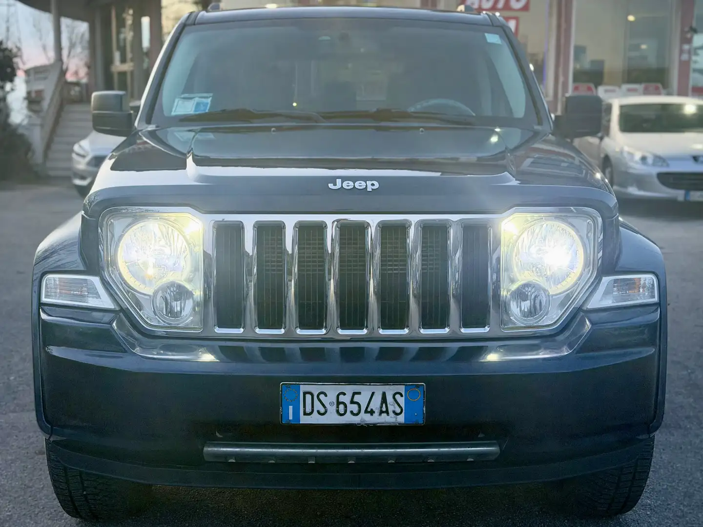 Jeep Cherokee 2.8 crd Limited auto dpf - 2