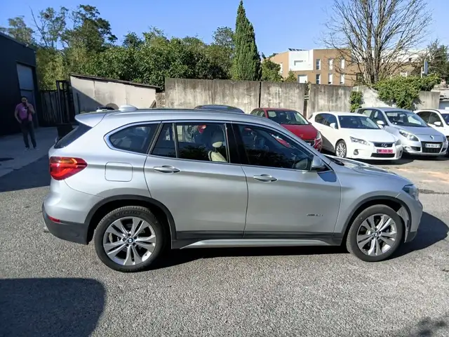 BMW X1 view 10