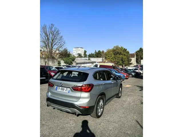 BMW X1 view 8