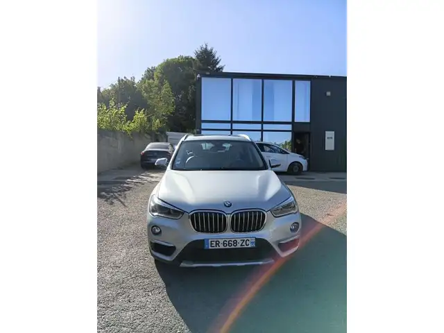 BMW X1 main image