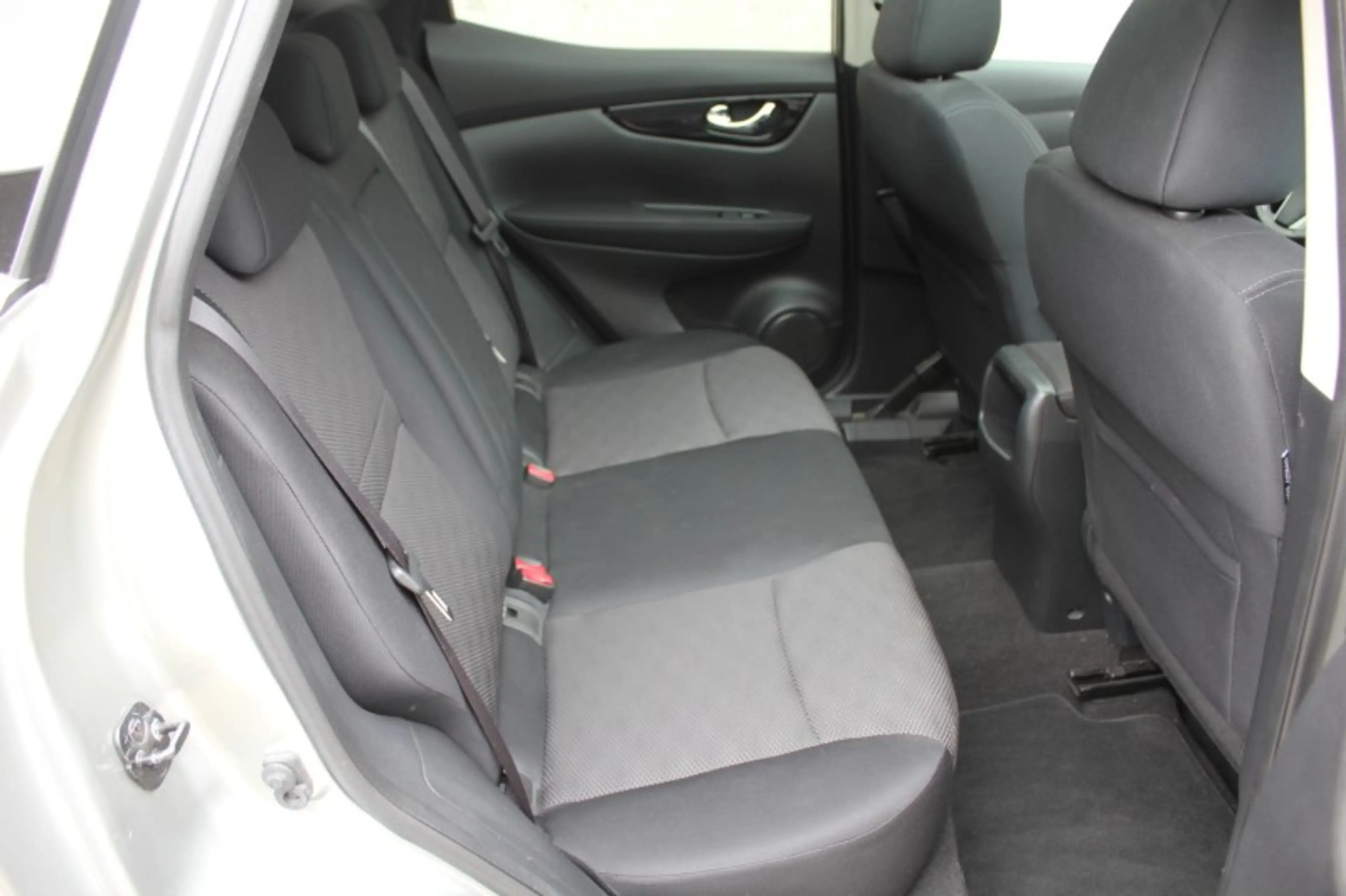 Nissan Qashqai Qashqai 1.2 DIG-T 2WD Acenta — photo 15