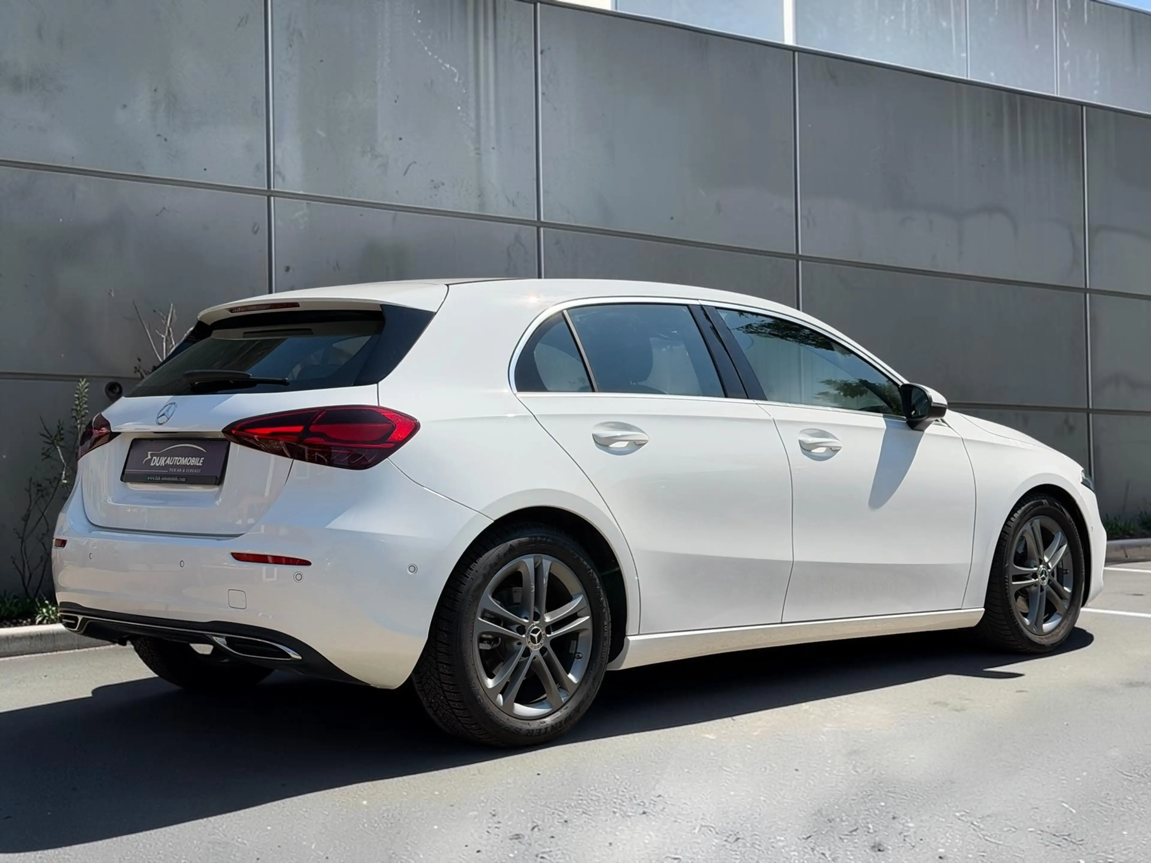 Mercedes-Benz A 180 A 180 Automatik Mild-Hybrid-Technologie — photo 5