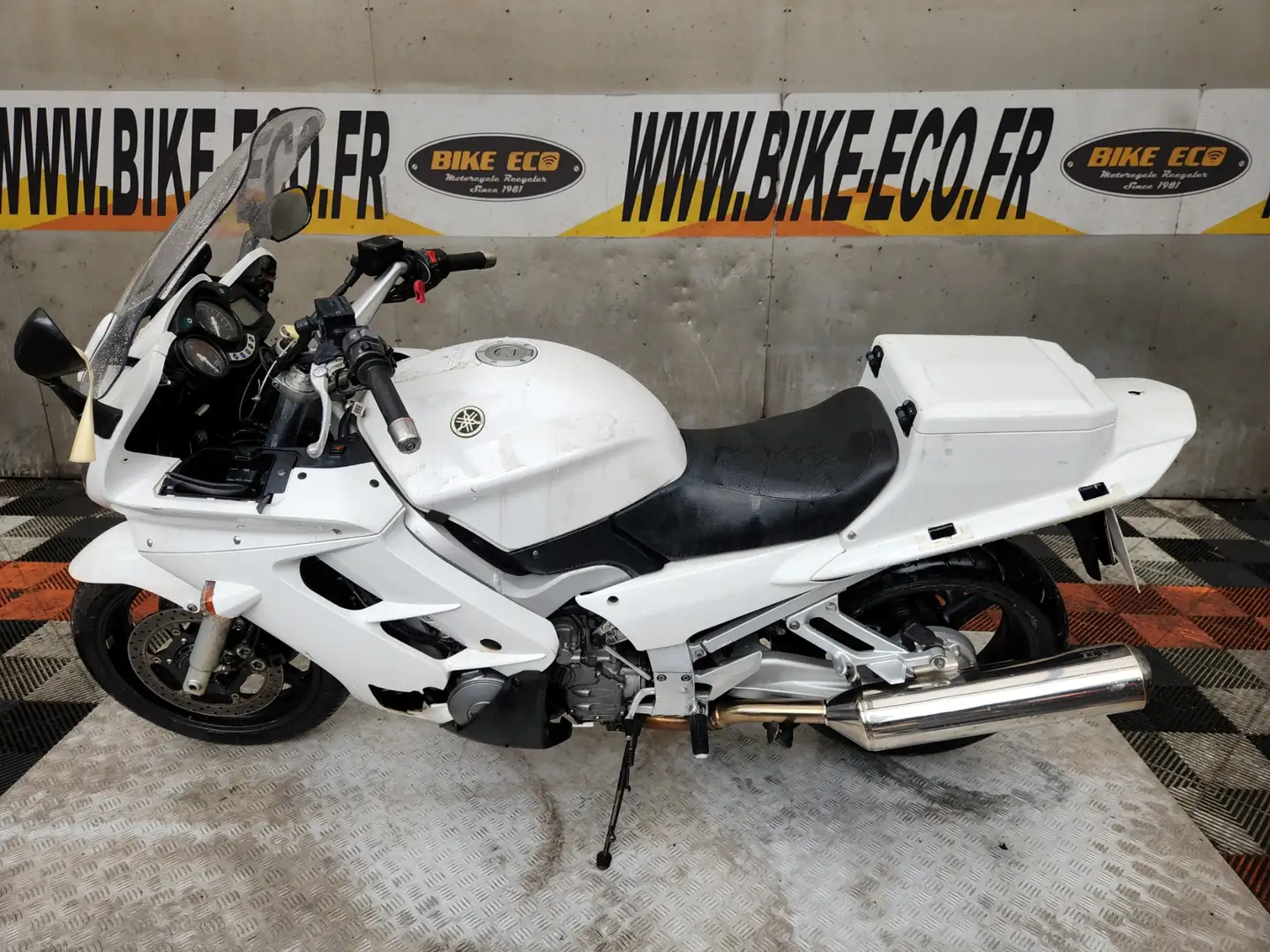 Yamaha FJR 1300 Blanc - 2