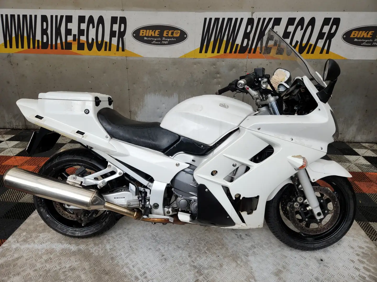 Yamaha FJR 1300 Blanc - 1