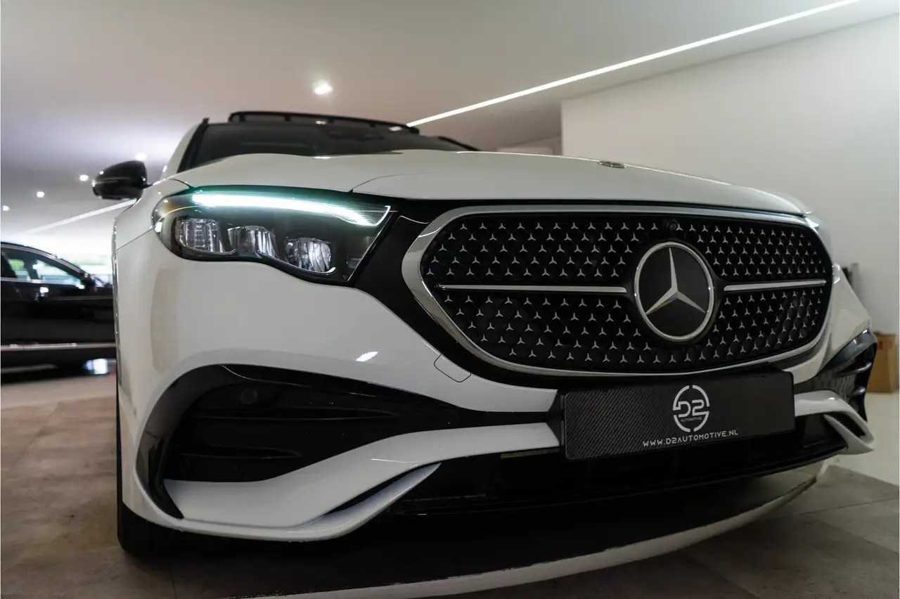 Mercedes-Benz E-Class Estate e Premium AMG 313PK Pano Sfeer Trekha, миниатюра 10