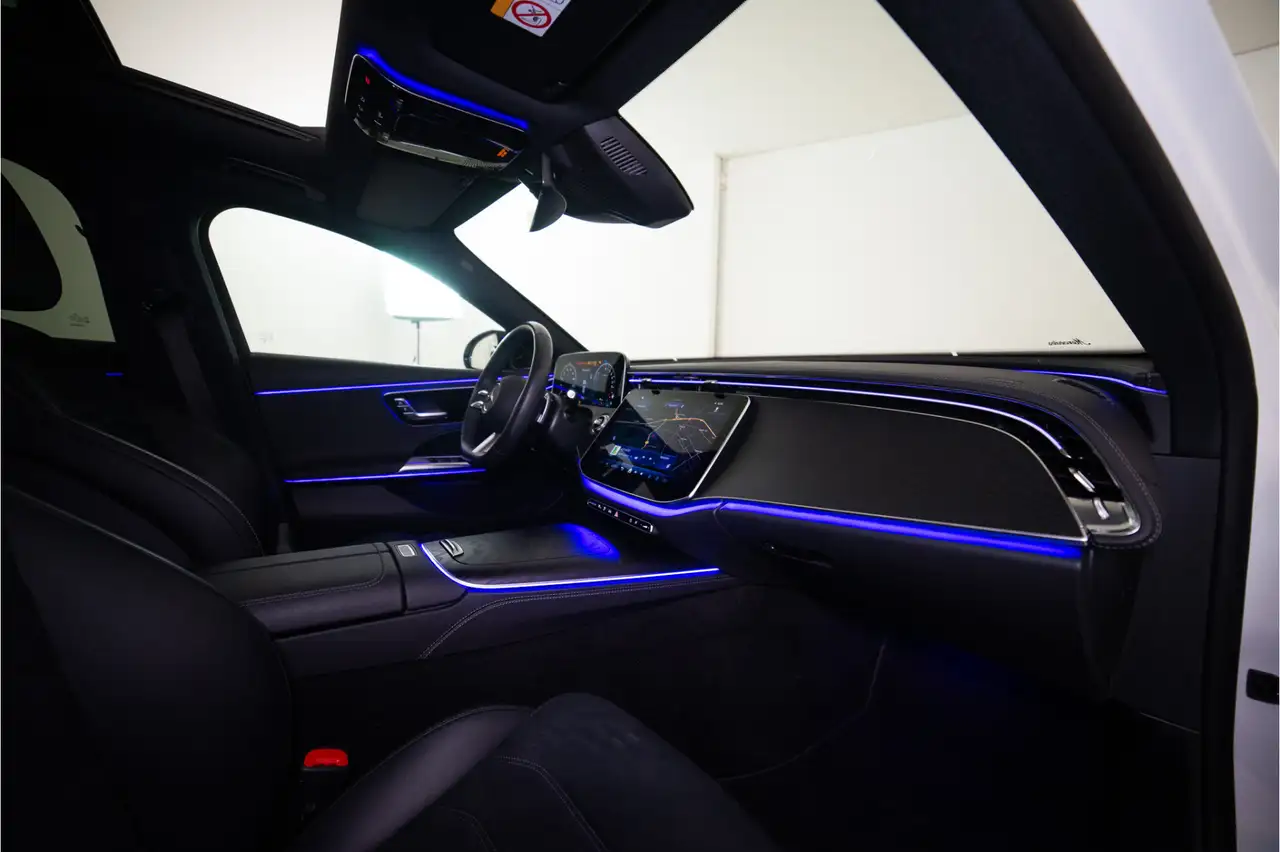 Mercedes-Benz E-Class Estate e Premium AMG 313PK Pano Sfeer Trekha, миниатюра 27