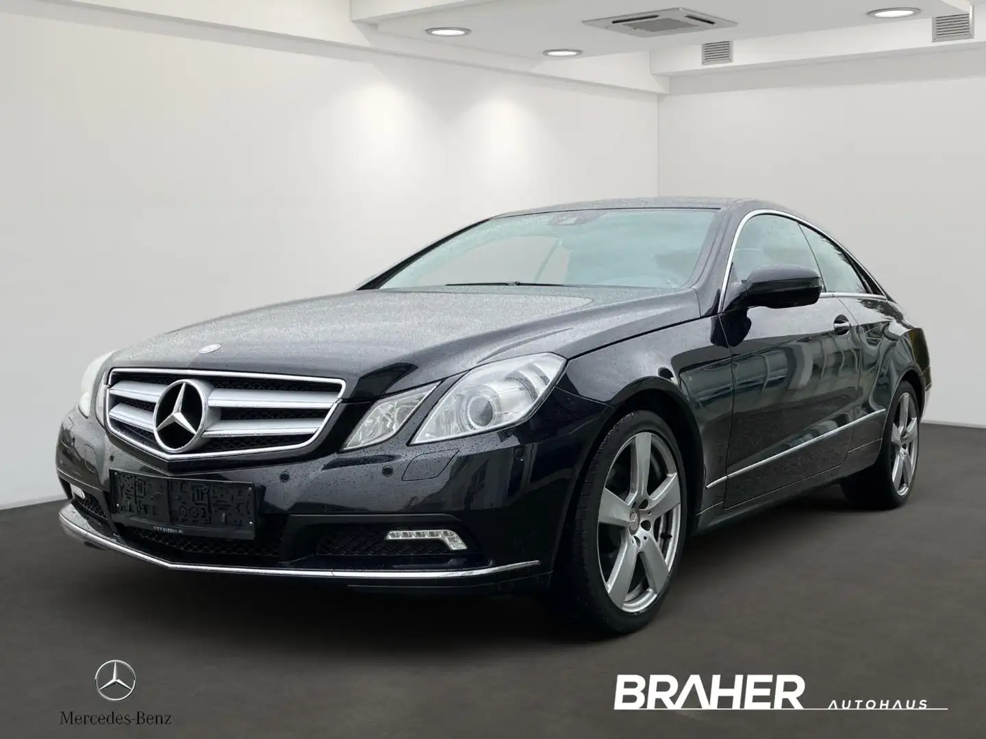 Mercedes-Benz E 350 CGI BlueEfficiency BE Avantgarde COM DAB Noir - 1