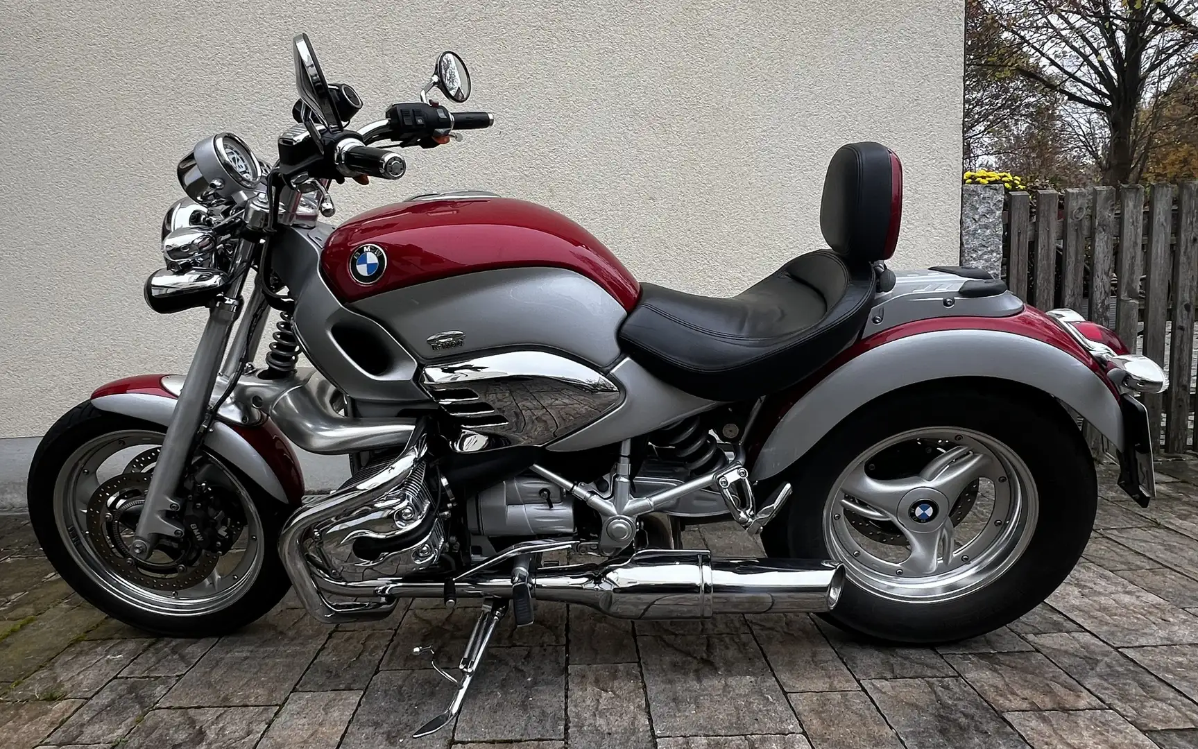 BMW R 1200 C Independent Червоний - 1