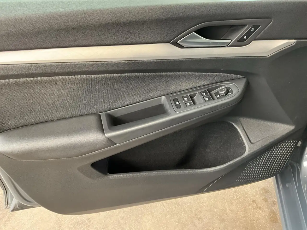 Volkswagen Golf Life+DSG+LED+Digi 10