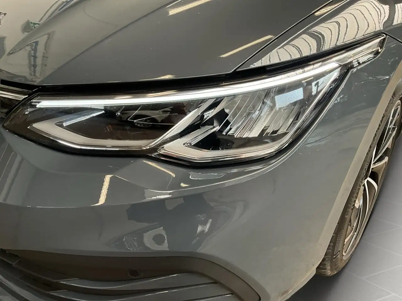 Volkswagen Golf Life+DSG+LED+Digi 9