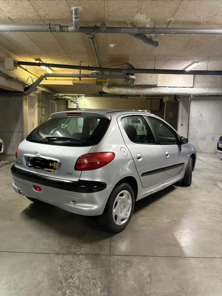 Peugeot 206 1.4i XR PrÃ©sence