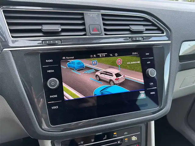 Volkswagen Tiguan view 29