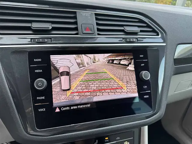 Volkswagen Tiguan view 22