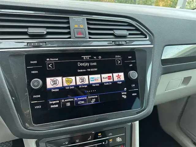 Volkswagen Tiguan view 20