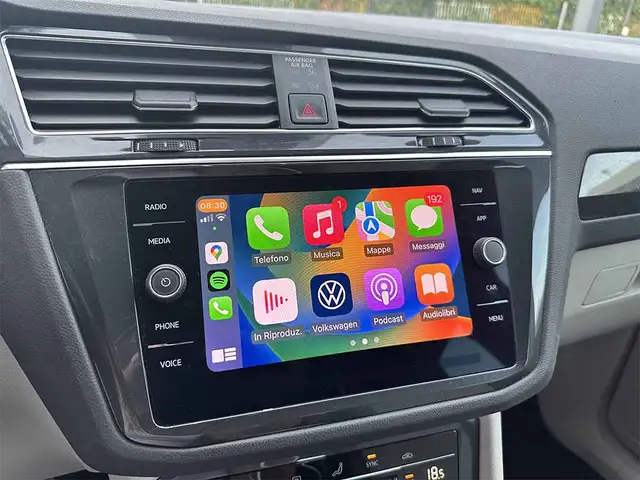 Volkswagen Tiguan view 24