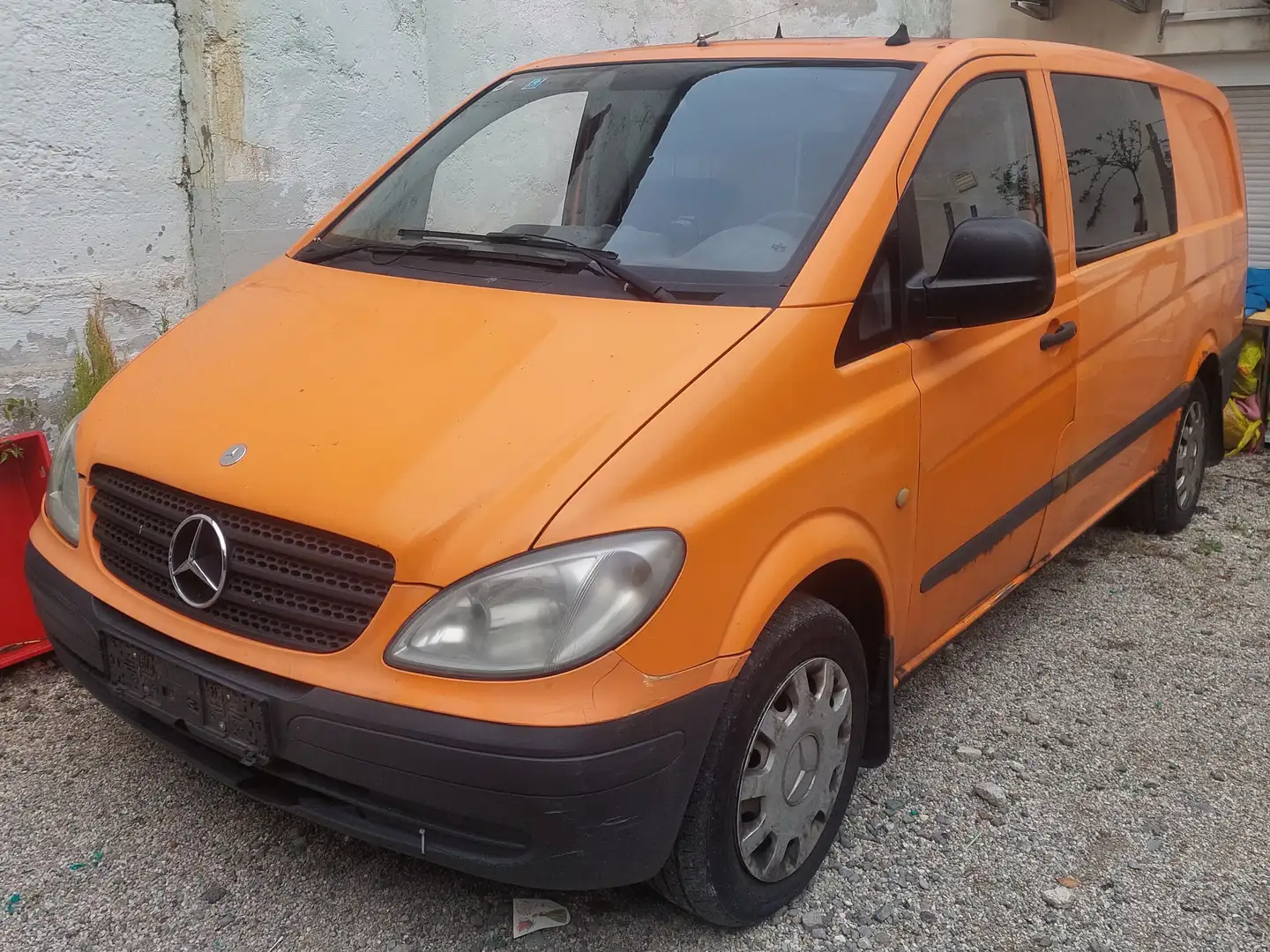 Mercedes-Benz Vito Vito 111 CDI lang Naranja - 2