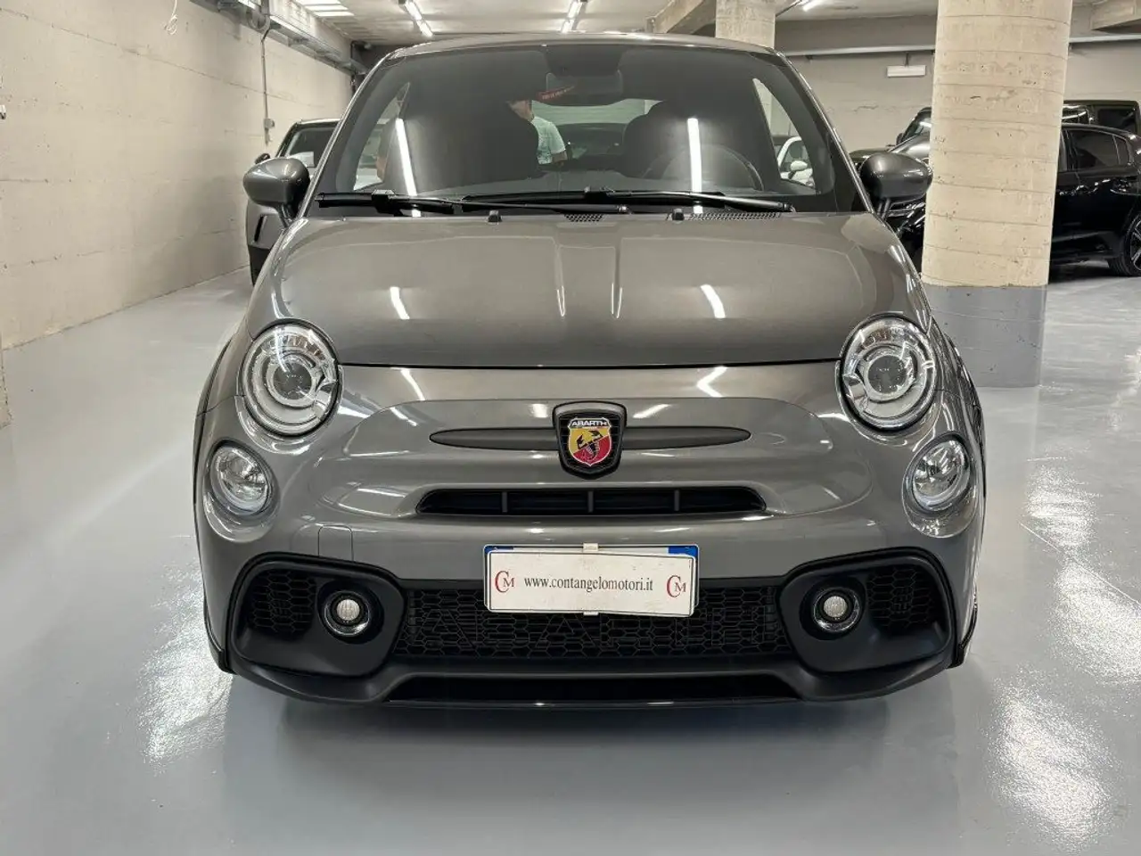 Abarth 695 2023 — фото 6