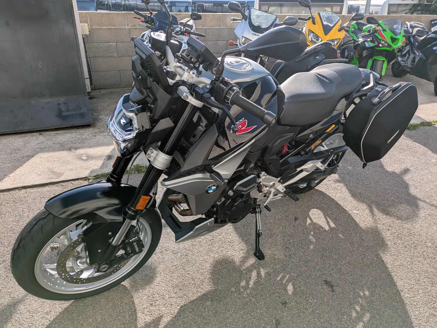 BMW F 800 R Noir - 2