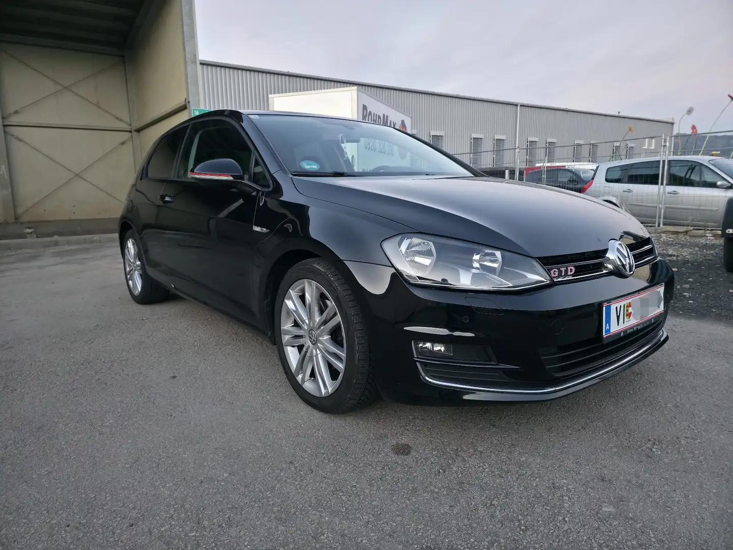 Volkswagen Golf 2.0 TDI BlueMotion Technology Highline - 2