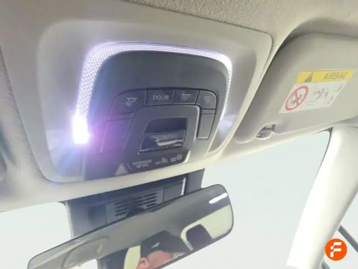 Toyota Auris 2025, foto 20