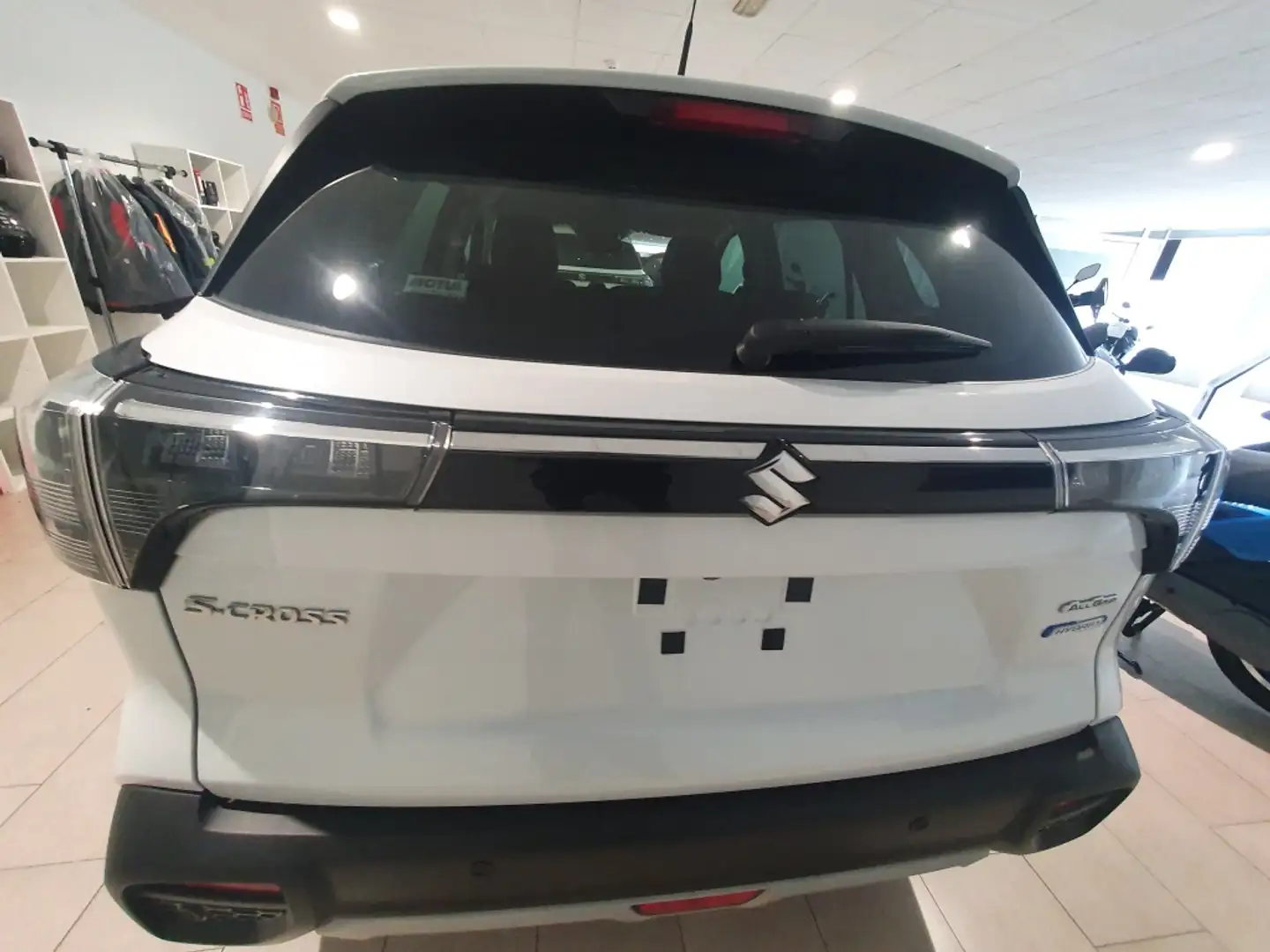 Suzuki SX4 S-Cross 1.4t Mild Hybrid 80.9 KW S2 Blanco - 2
