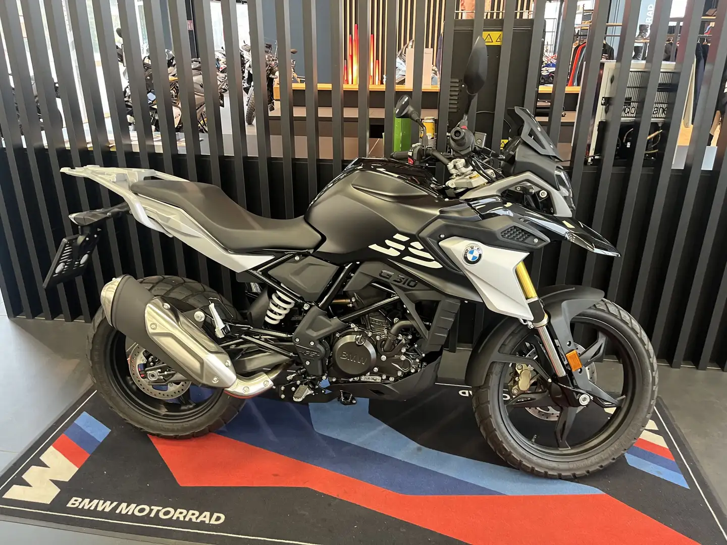 BMW G 310 GS Negro - 2