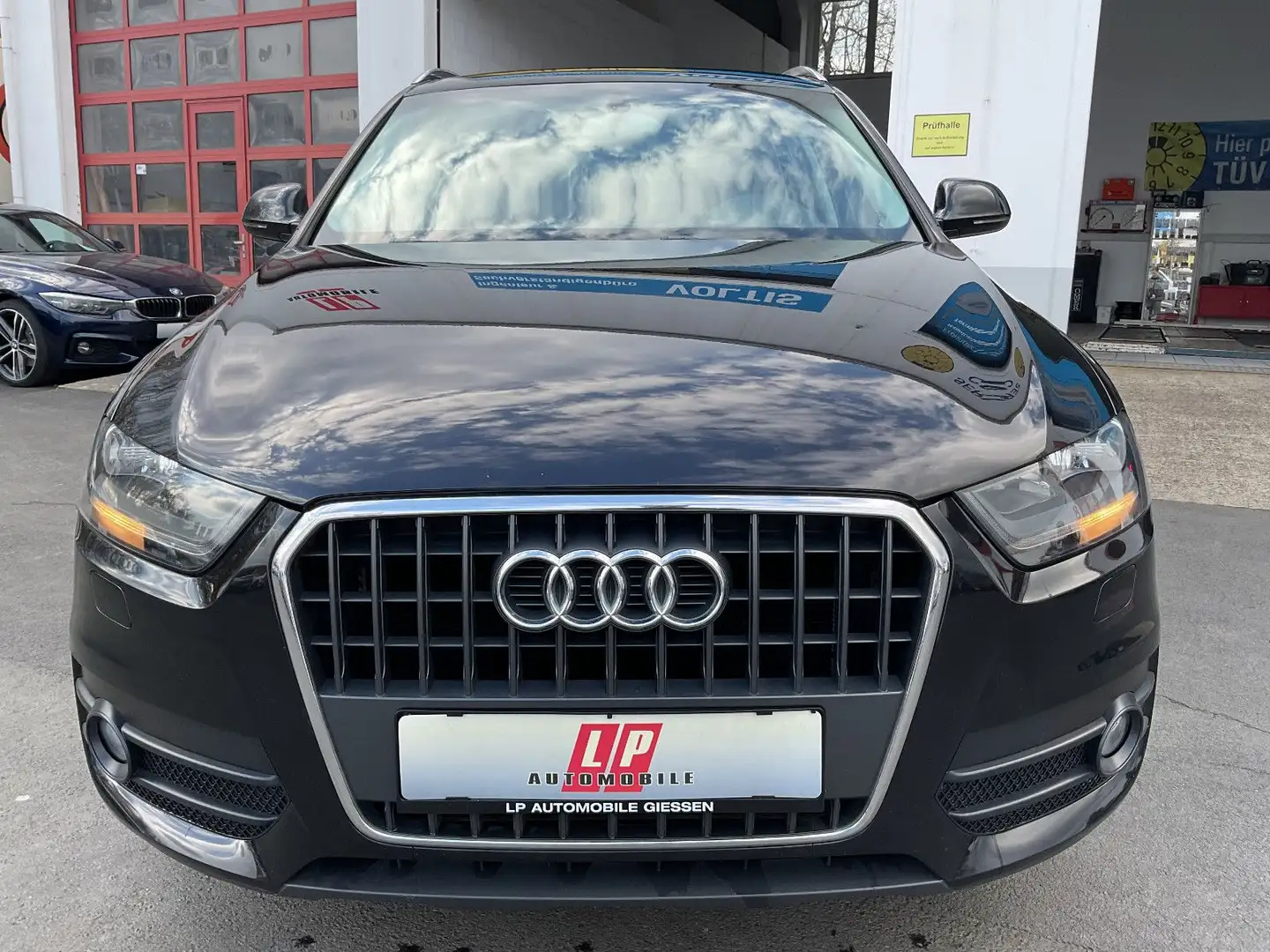 Audi Q3 2.0 TDI AHK Klimaautomatik Tempomat Eu5 1 Hd. crna - 2