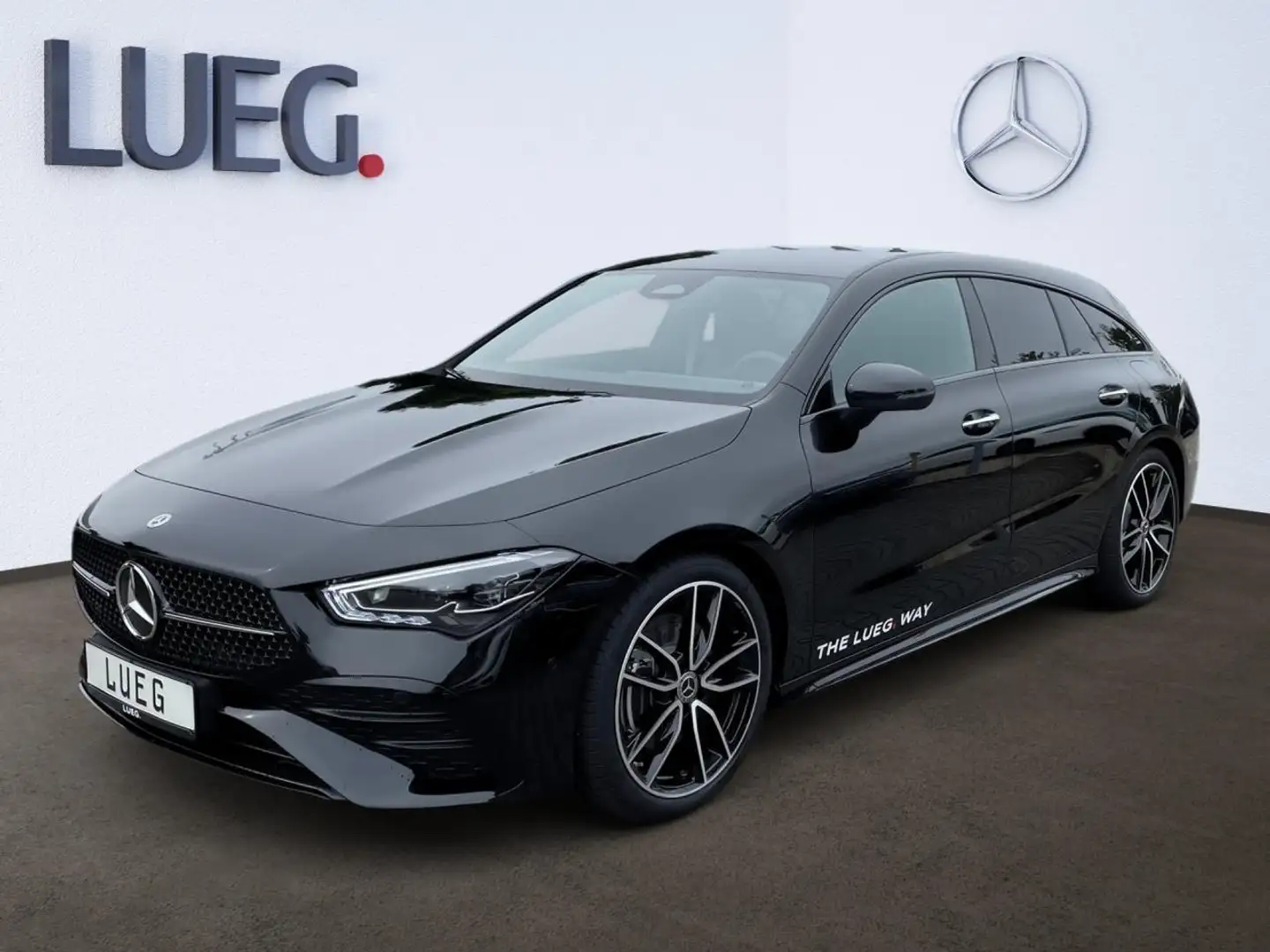 Mercedes-Benz CLA 200 Shooting Brake AMG-SPECIAL-EDITION+AHK Schwarz - 2