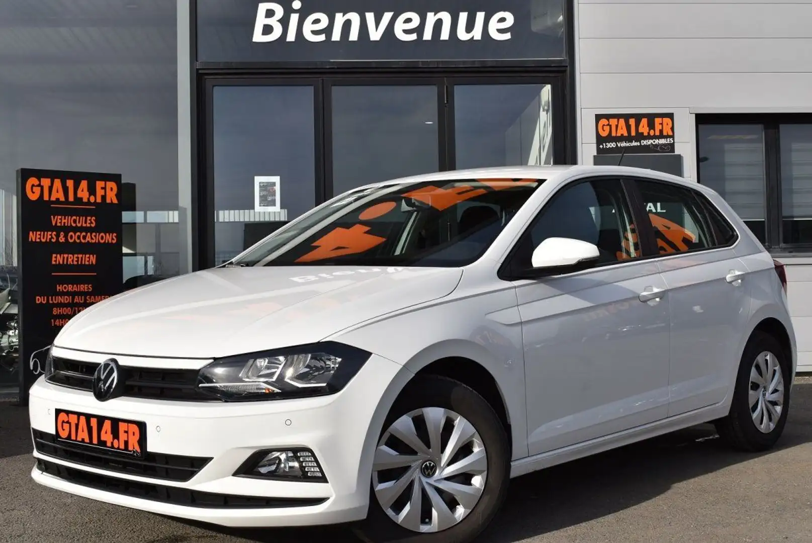 Volkswagen Polo 1.0 80CH BUSINESS EURO6DT Blanc - 1