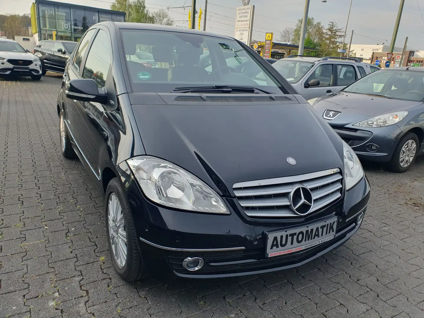 Mercedes-Benz A 180 A 180 CDI - Automatik - Navigation Zwart - 2