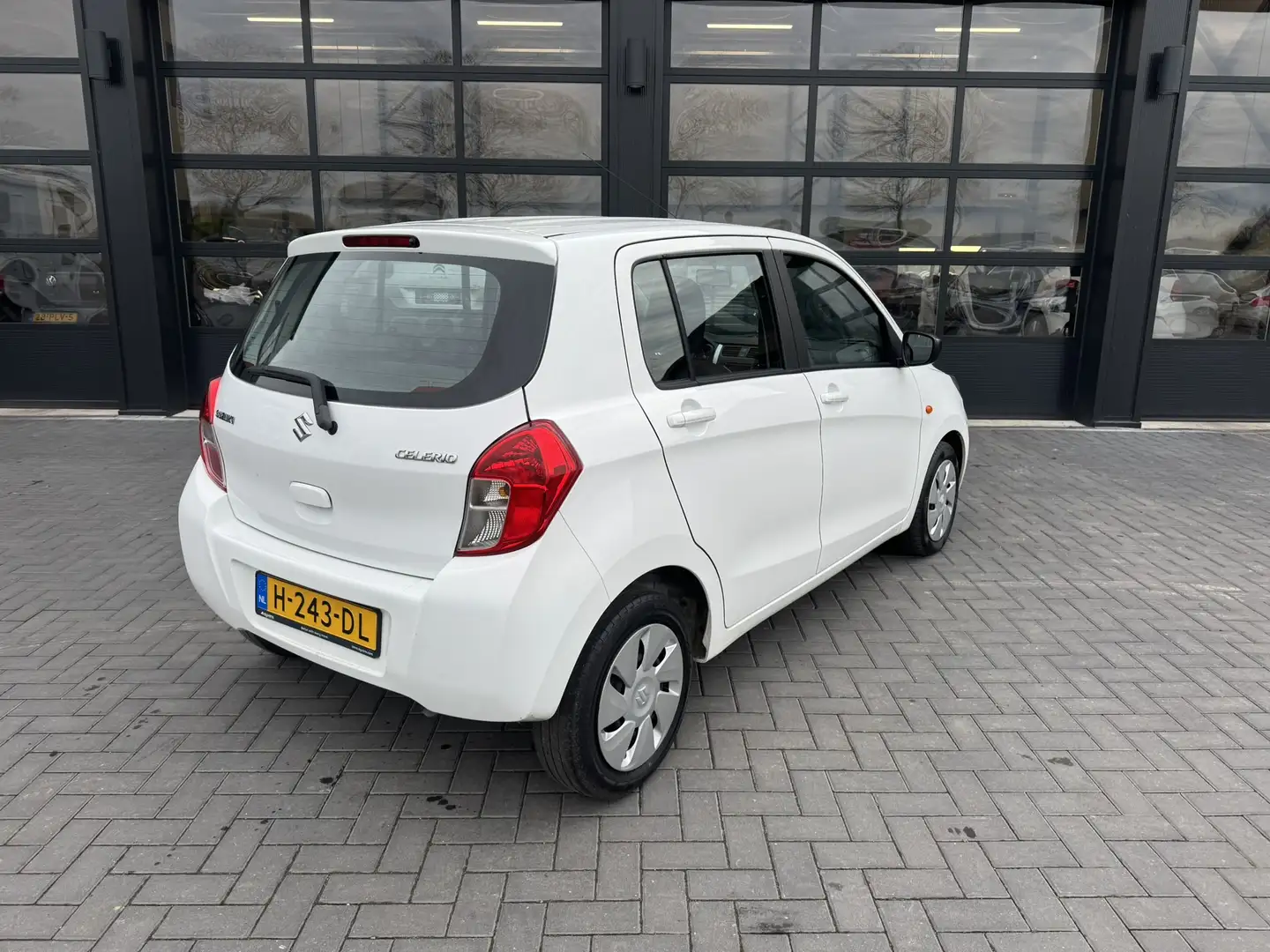 Suzuki Celerio 1.0 Airco Blanc - 2