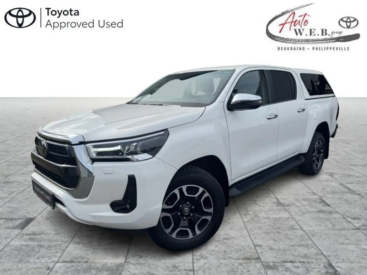 Toyota Hilux Double Cab 2.8 204hp 6AT Loung White - 1