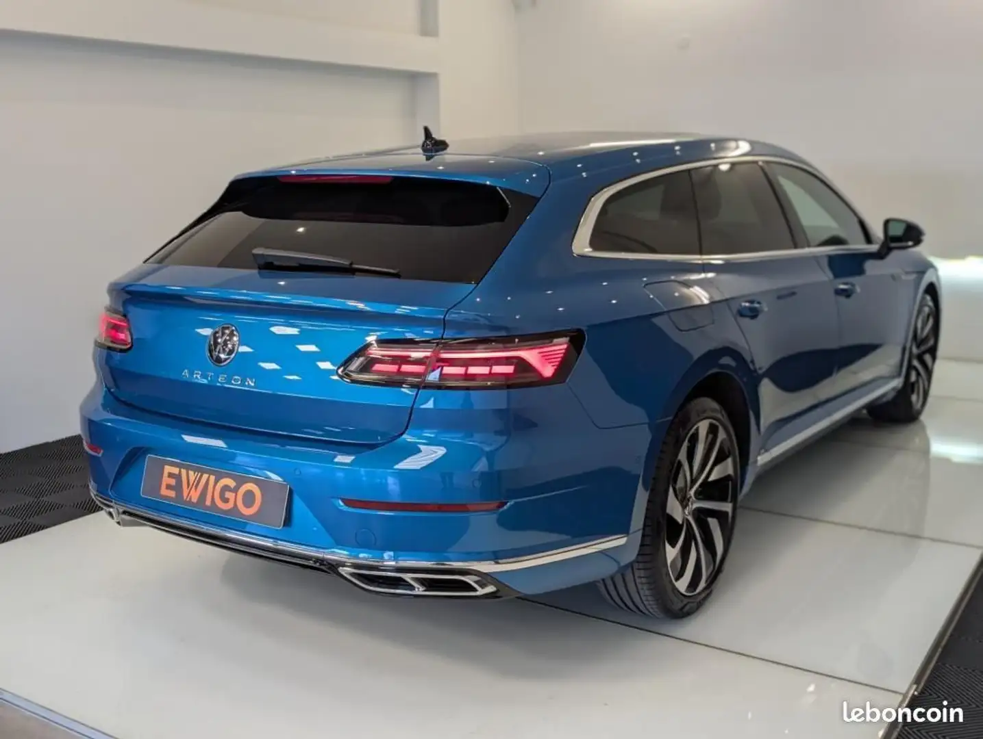 Volkswagen Arteon SHOOTING BRAKE 2.0 TDI 200ch R-LINE DSG 7 Bleu - 2