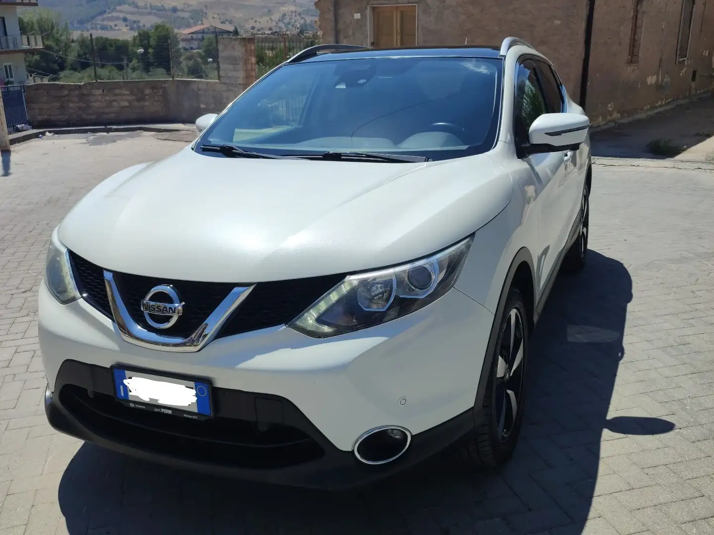 Nissan Qashqai 1.6 dci N-Connecta 2wd 130cv - 1