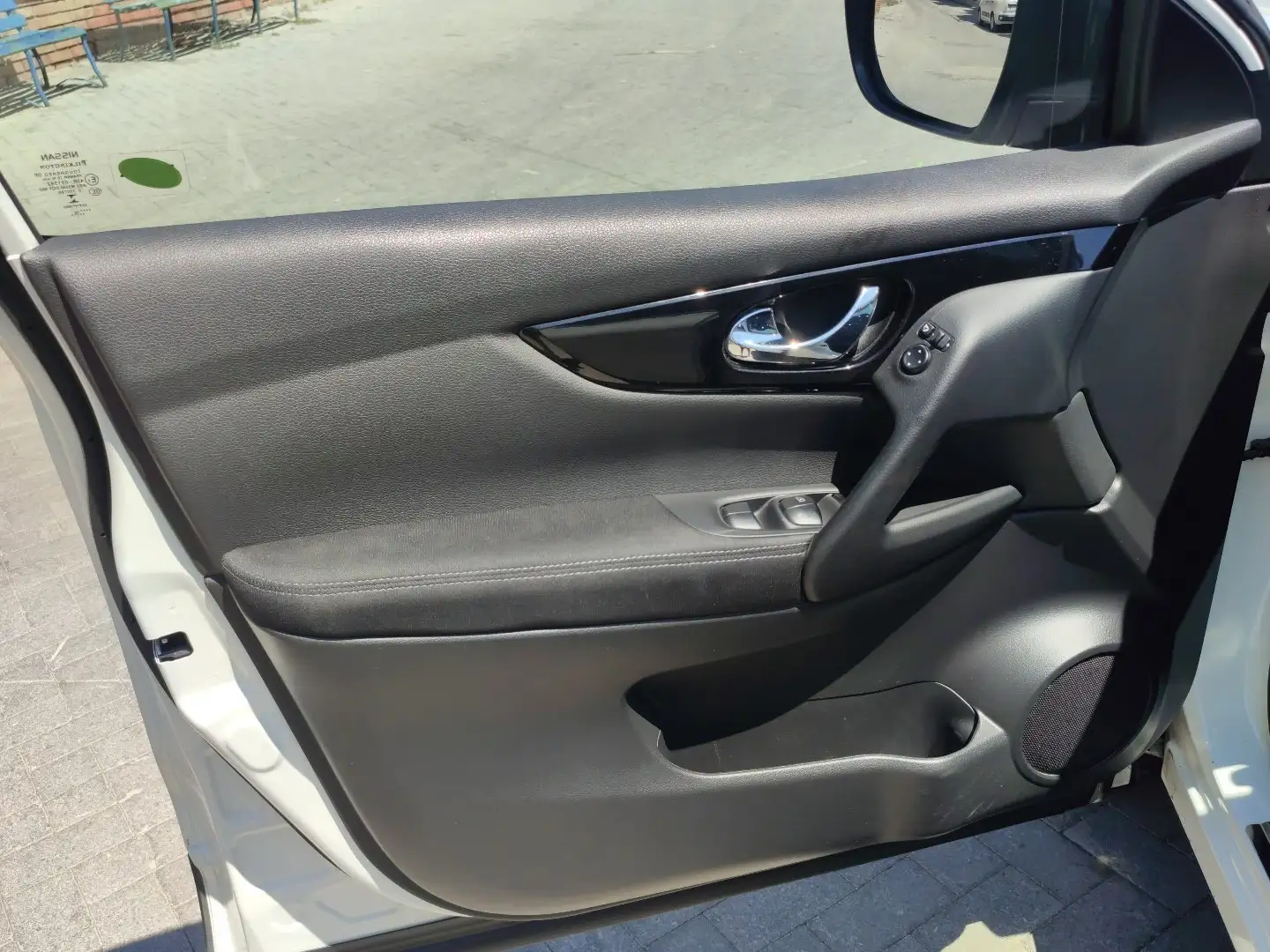 Nissan Qashqai 1.6 dci N-Connecta 2wd 130cv - 2