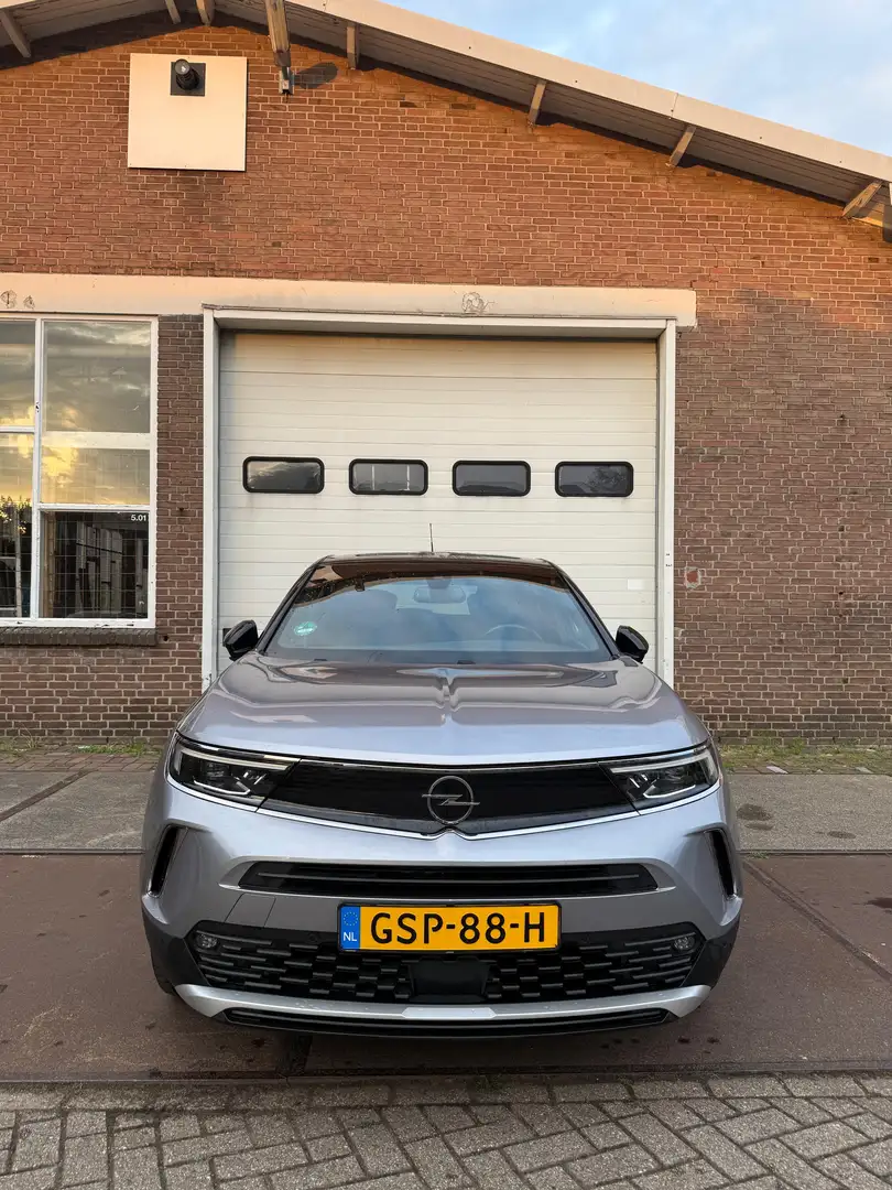 Opel Mokka 1.2 Turbo GS Line Grijs - 1