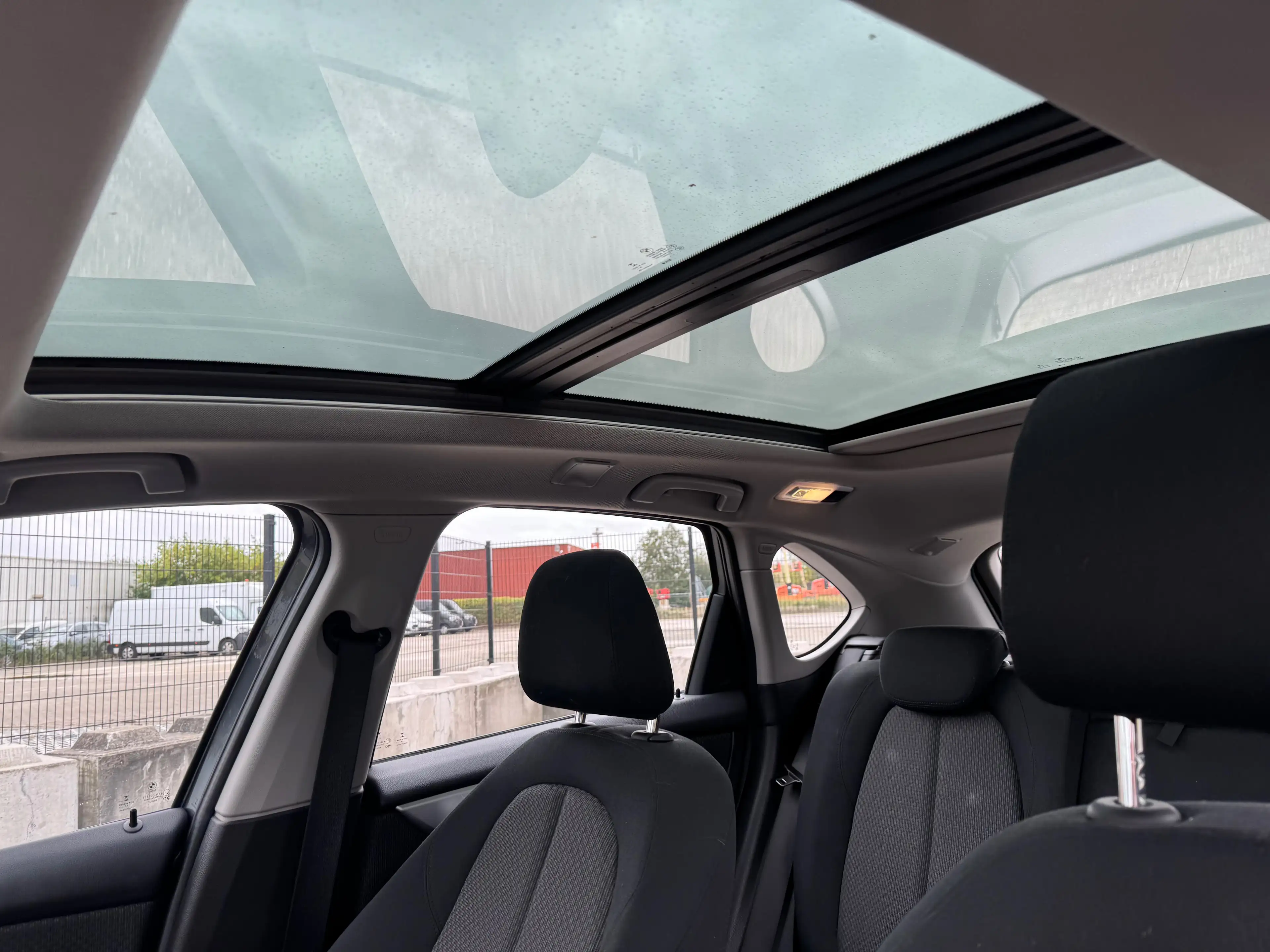 BMW 220 Active Tourer 220 x drive — photo 12