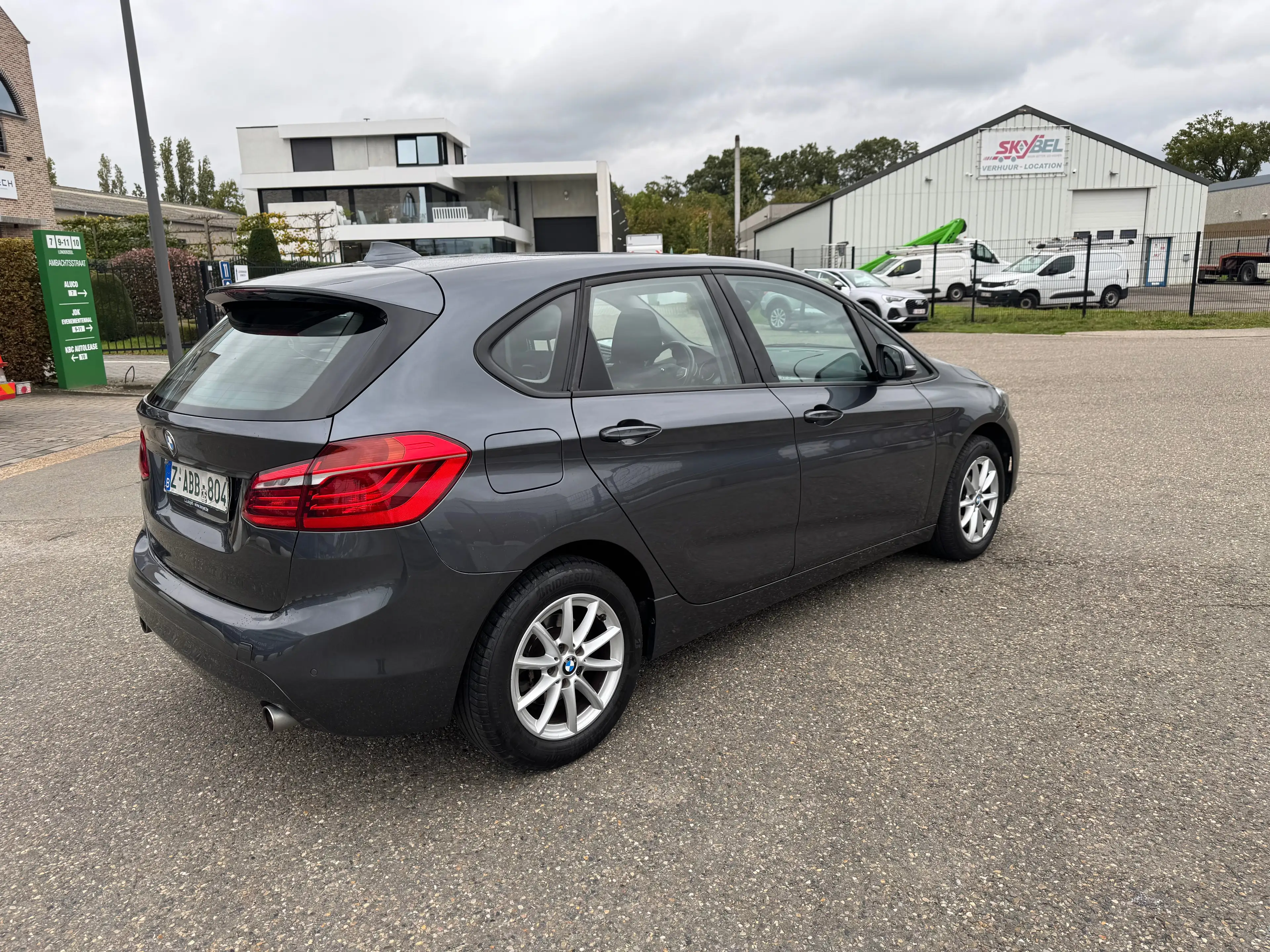 BMW 220 Active Tourer 220 x drive — photo 5
