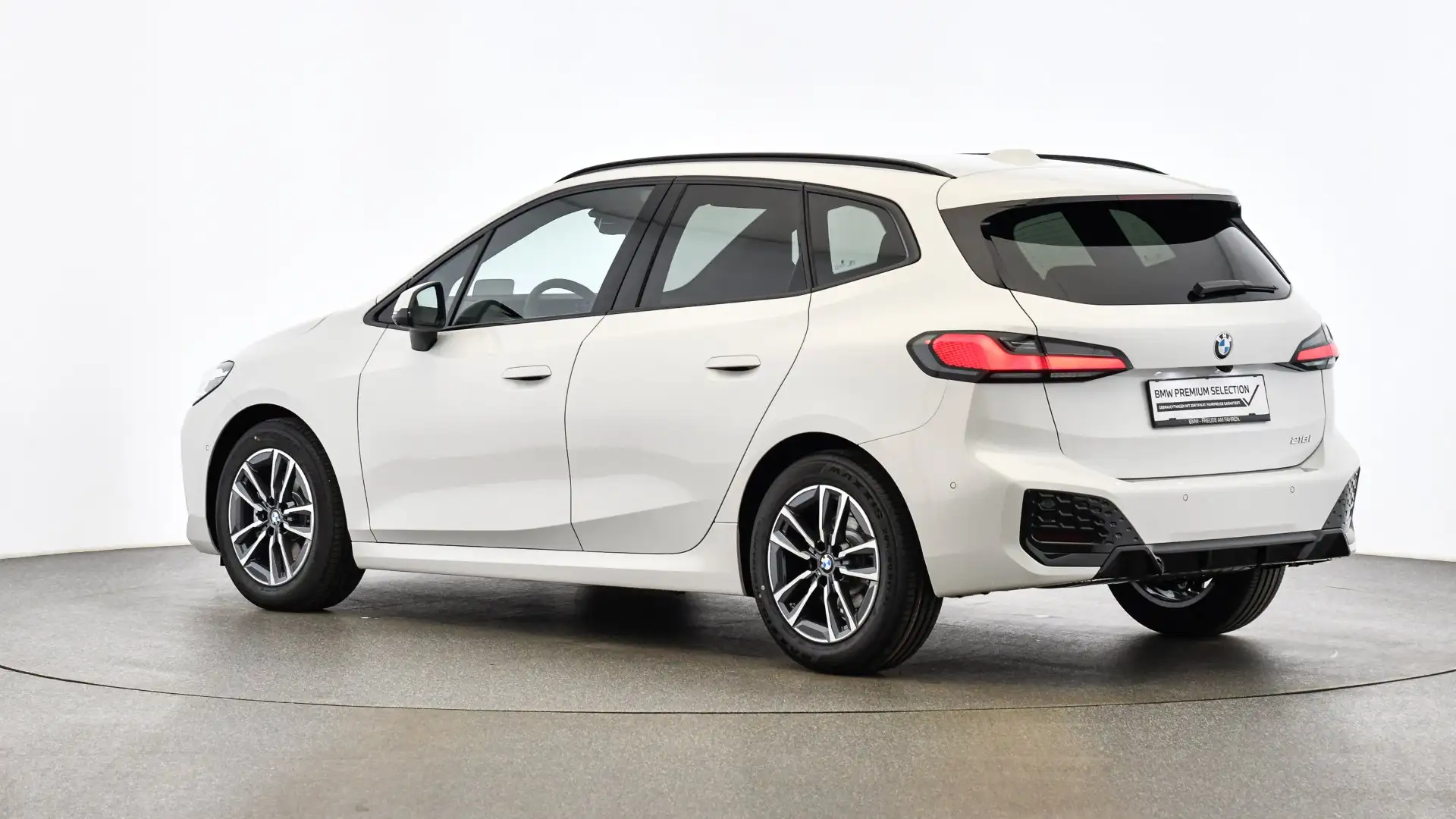 BMW 218 i Weiß - 2